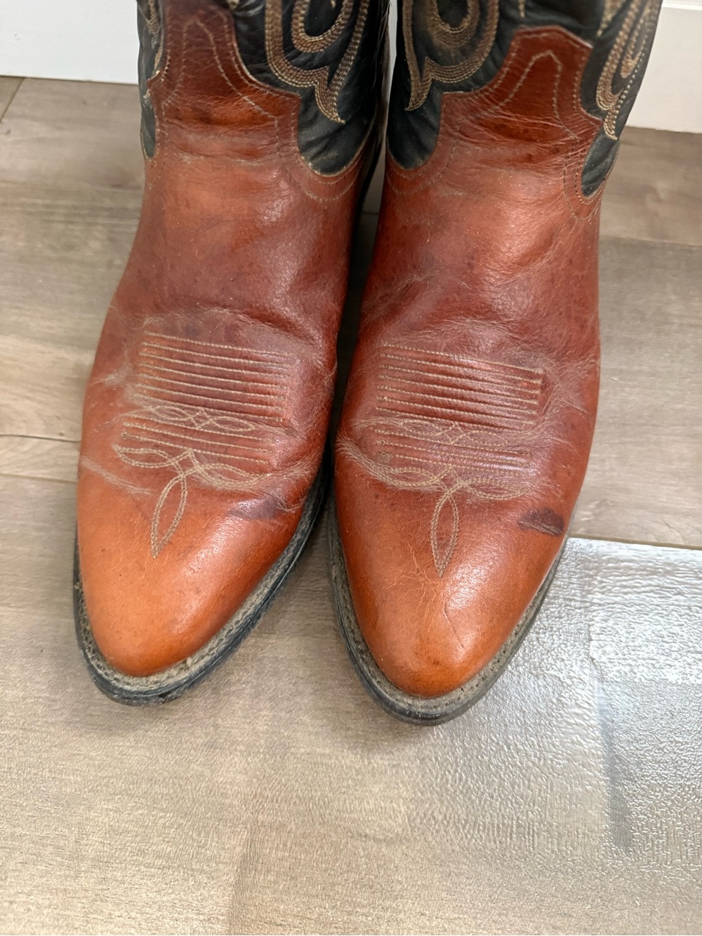 Tony Lama Cowboy Boots Men 9 Leather Style 6350 Brown Black READ Western - Picture 4 of 16